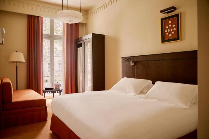 Grand Bellevue 4* London