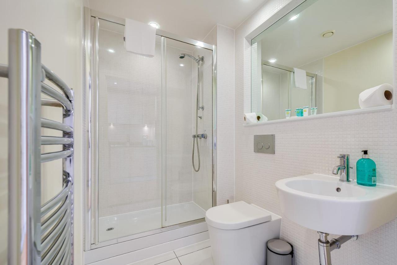 Appartamento Mysquare Comfy Studio Apartment In Canary Wharf London *