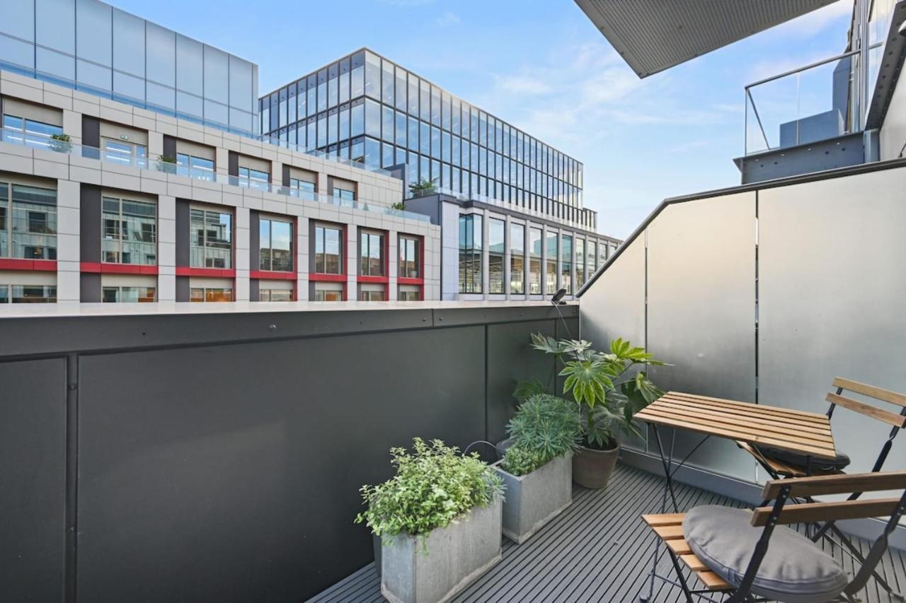 Lägenhet Sleek 2bd Flat Wterrace - 2 Mins From Farringdon! *