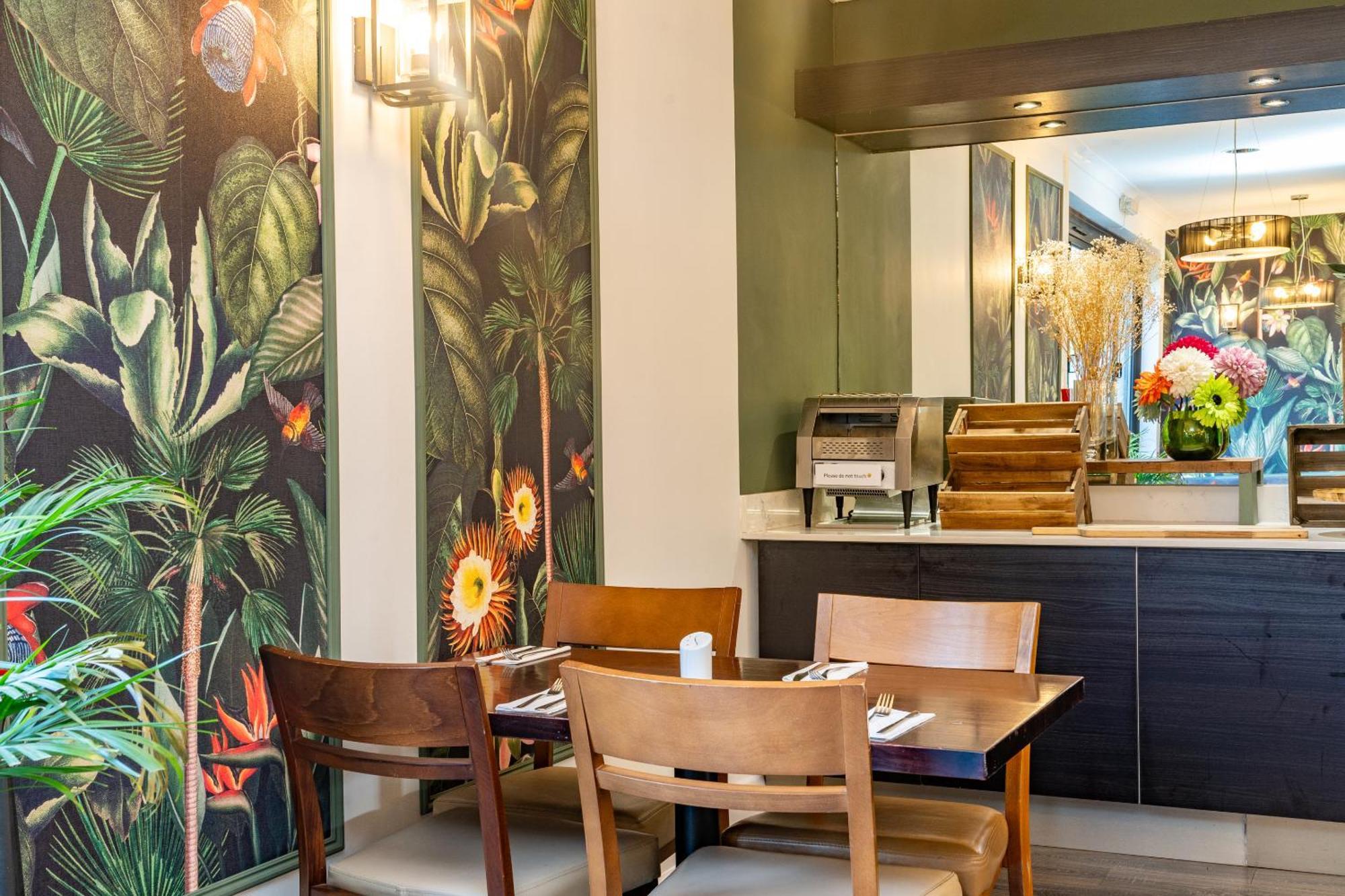 Croft Court 3* London