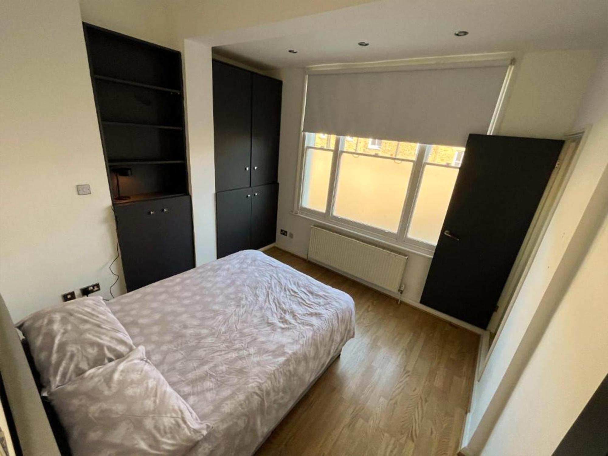Two Bed Minutes From Hammersmith Leilighet