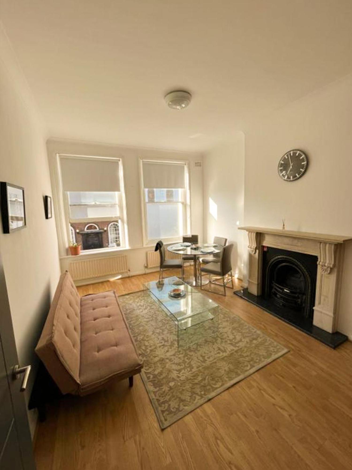Two Bed Minutes From Hammersmith Leilighet *