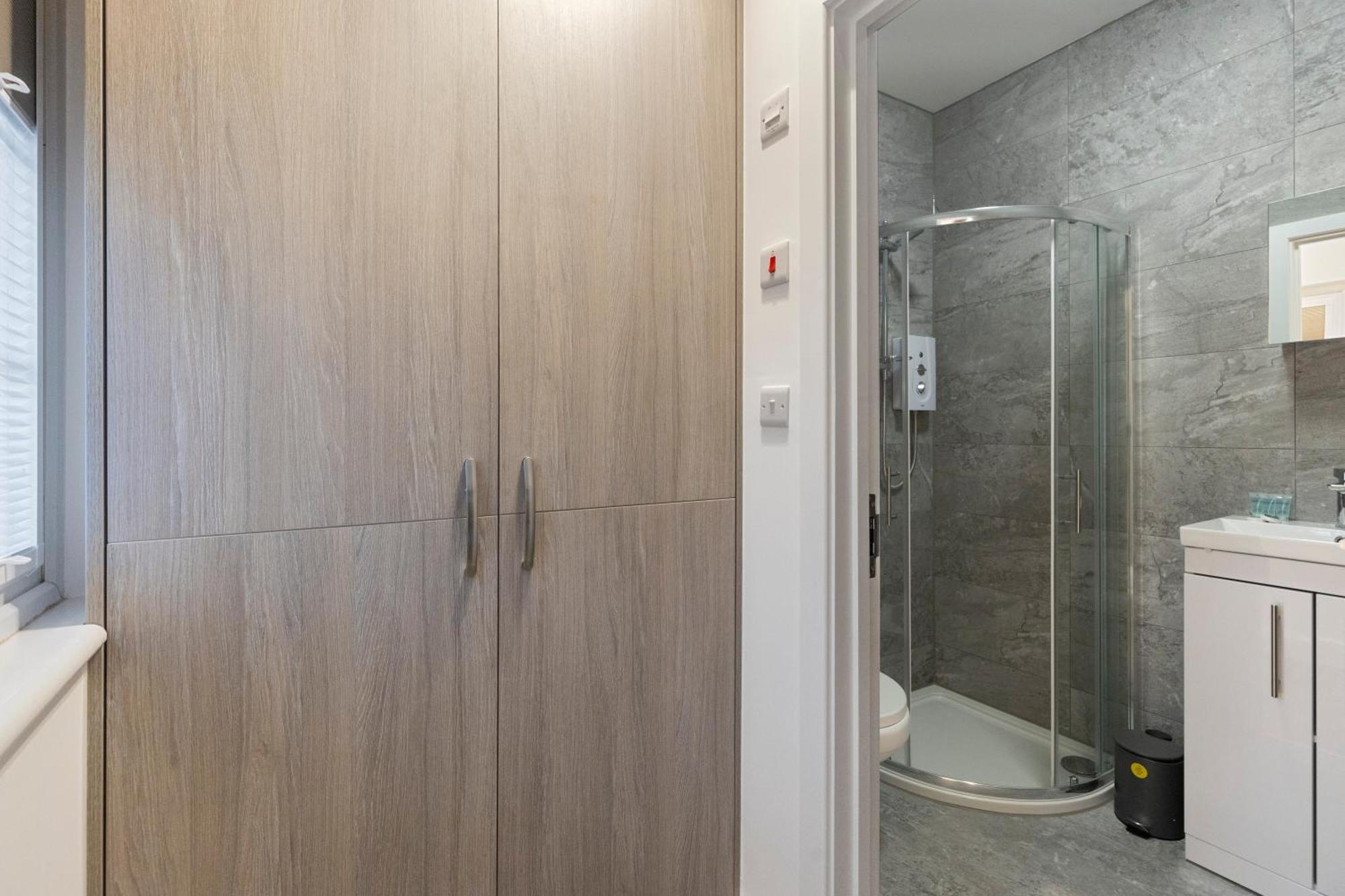 Appartement Modern 3 Min Walk To Tube Station Nw11 *
