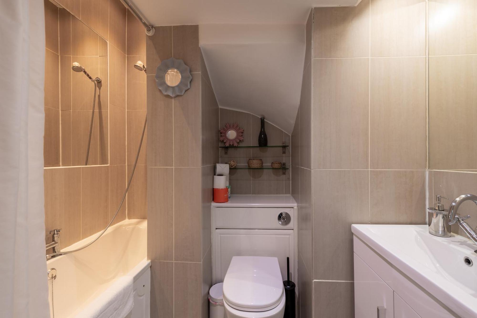 Spacious Comfy 2br Flat London