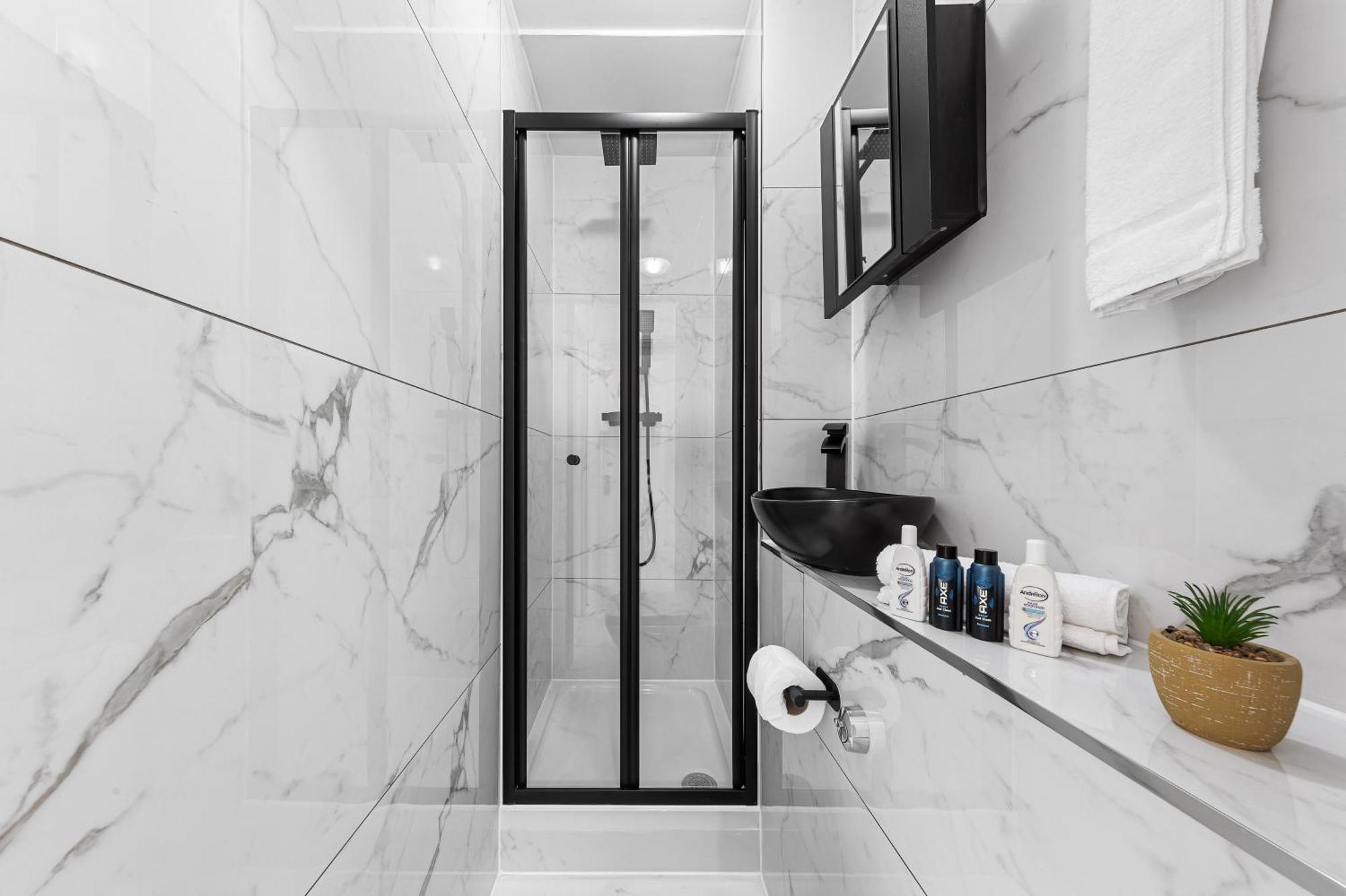 Lejlighed Modern 2 Bedroom Flat - Near Primrose Hill, Camden Market, Regent's Park - Good Links To Kings Cross, Euston, Finchley Road Station - Nw3 *