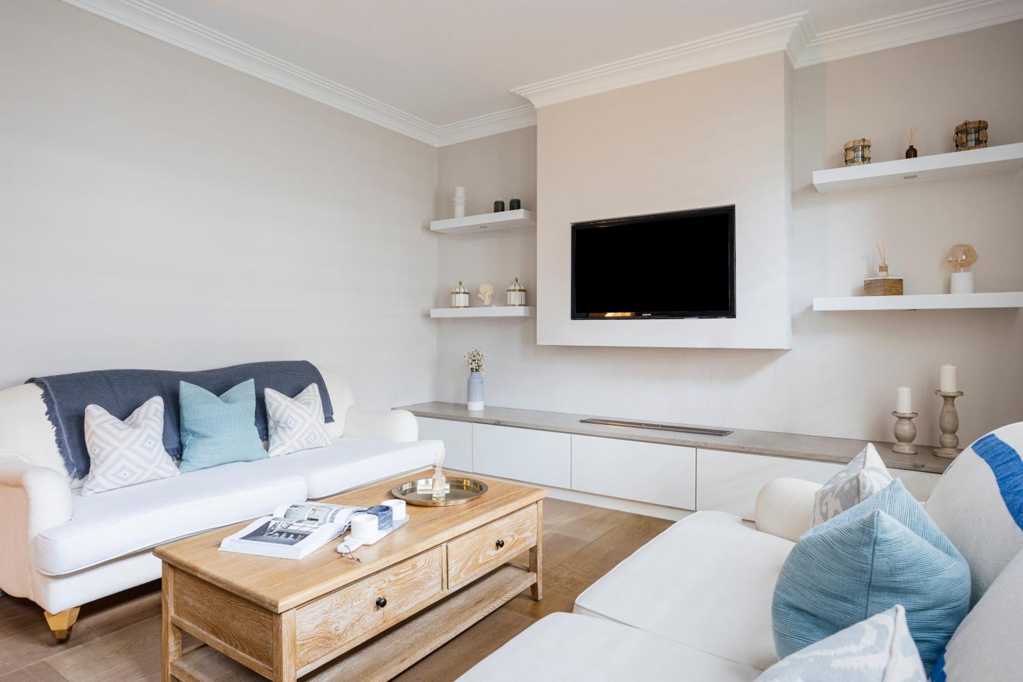 Elm Park - 2 Bed Chelsea Lejlighed *