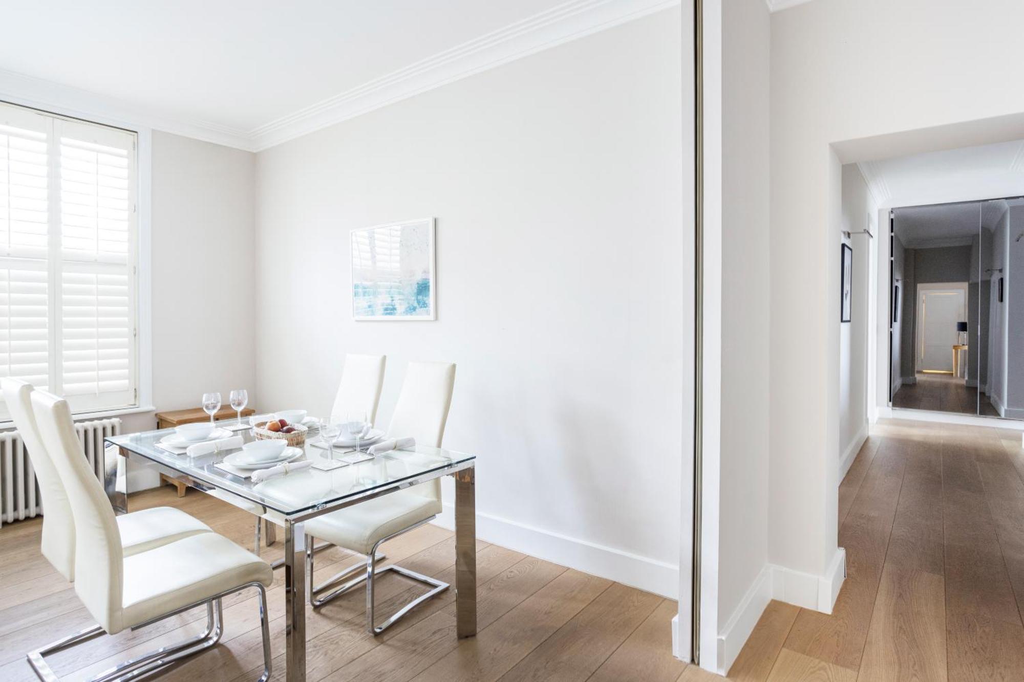 Lejlighed Elm Park - 2 Bed Chelsea London