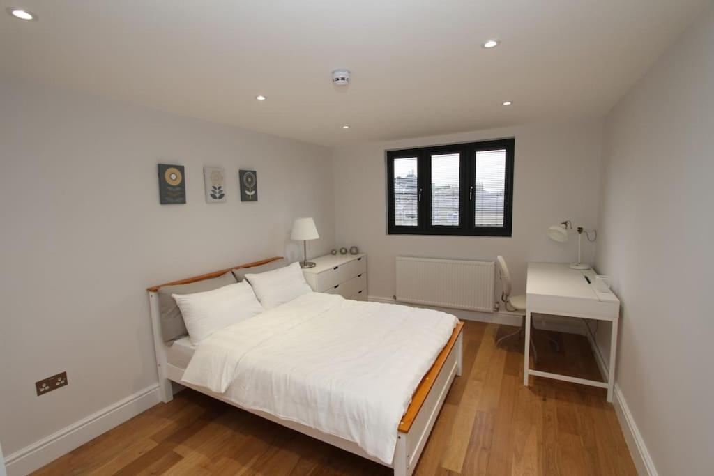 Apartment Amazing Loft One Bedroom - E17 Village *