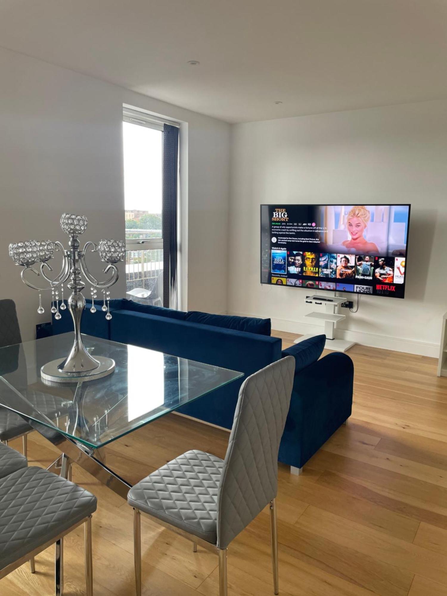Luxury Floor Penthouse Near Heathrow Lägenhet *