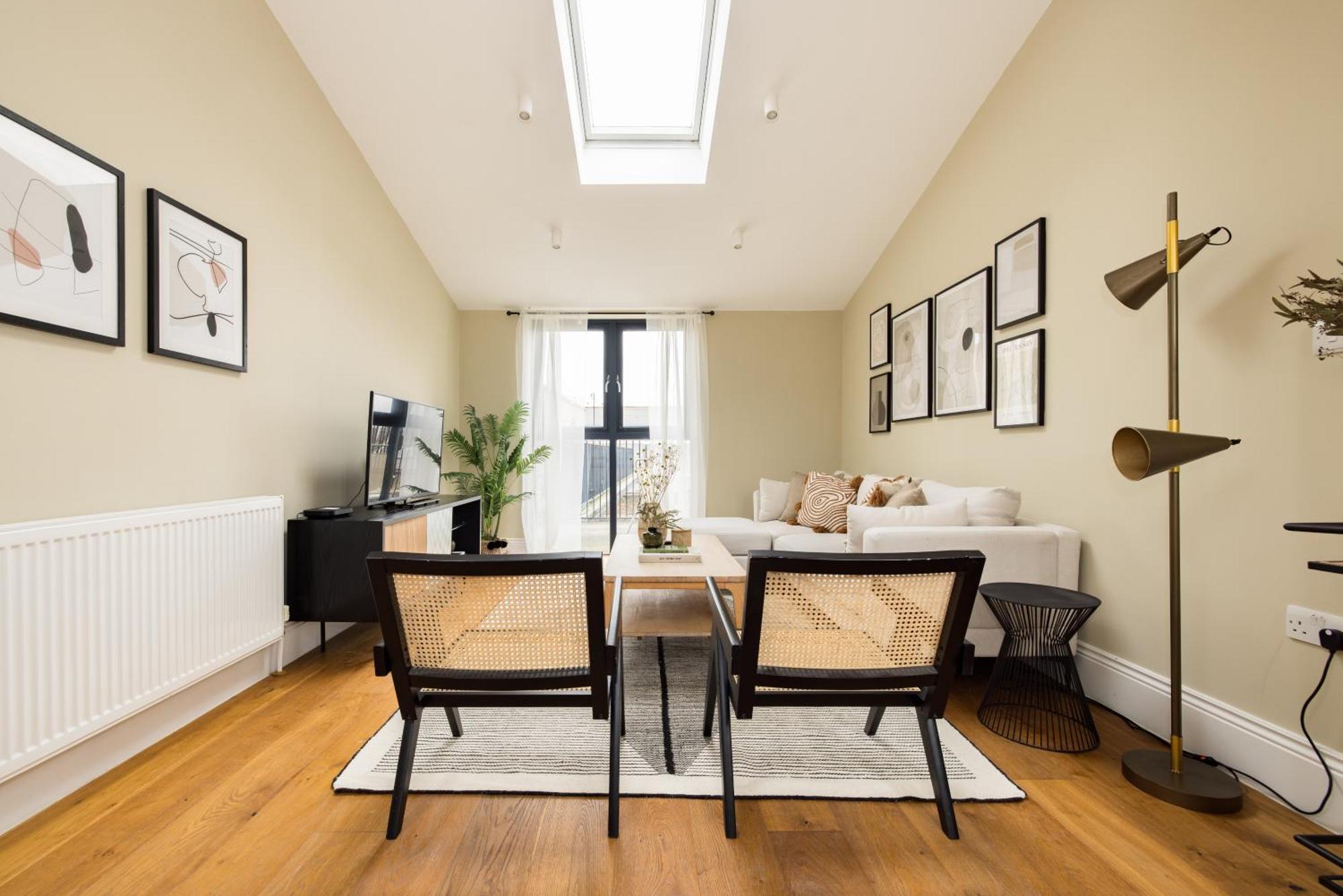 The Tooting Hideout - Dazzling 3bdr Flat With Balcony Appartamento Londra