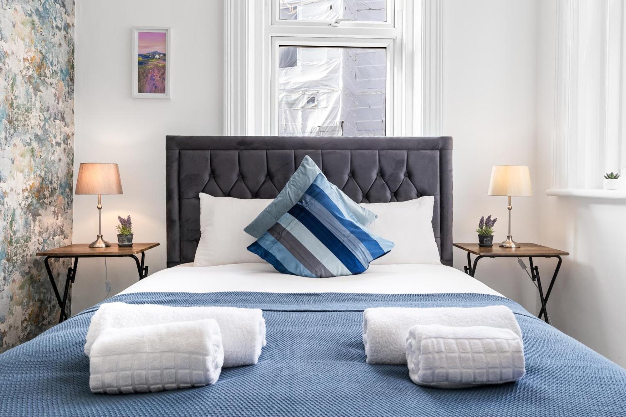 Lejlighed Modern 2 Bedroom Flat - Near Primrose Hill, Camden Market, Regent's Park - Good Links To Kings Cross, Euston, Finchley Road Station - Nw3 London