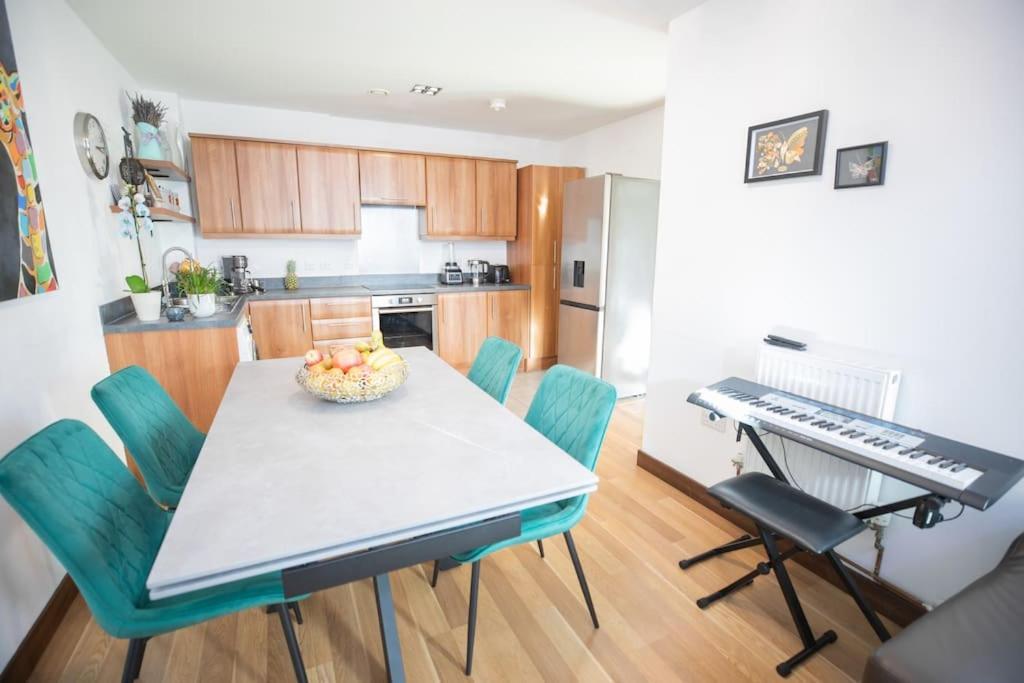 Lejlighed Lovely 2 Bedroom Overlooking River Thames *