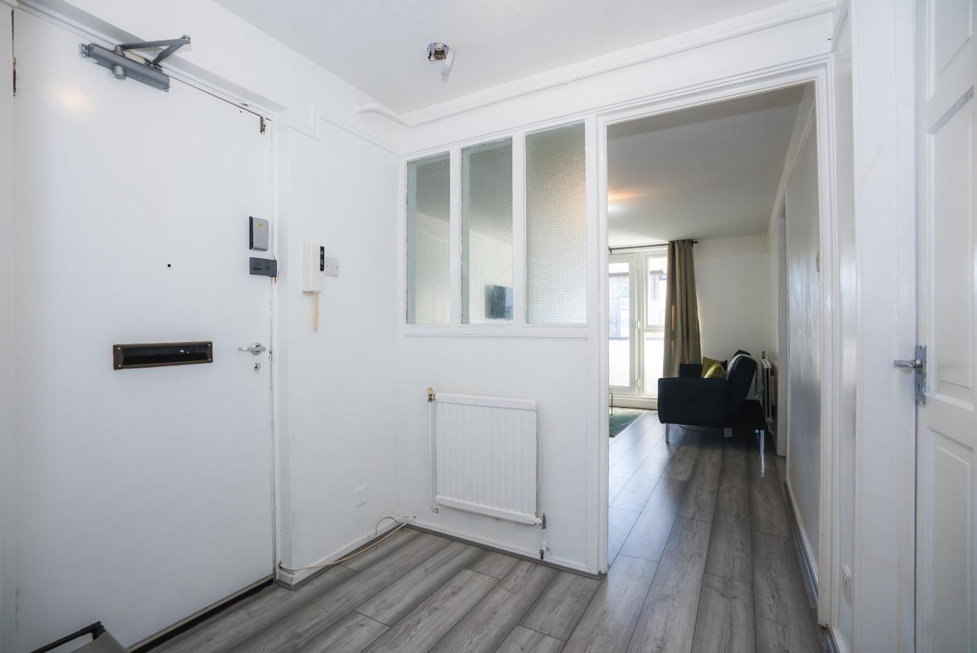 1 Bed Flat Tottenham Hale N17 London