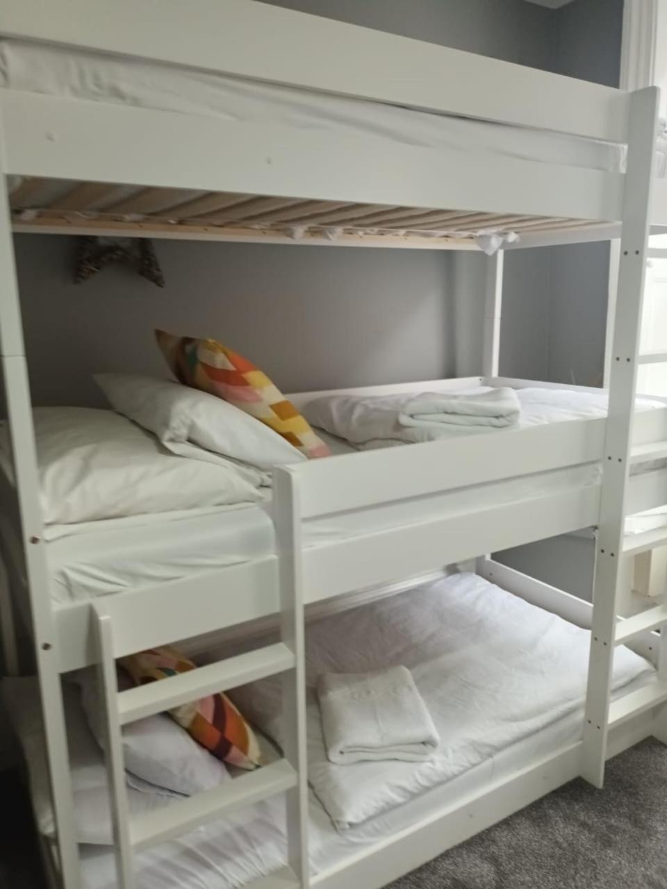 493 Guest house London