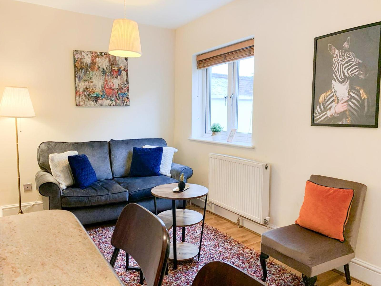 Lovely 1 Bedroom Flat In West Kensington London, Shepherd's Bush *