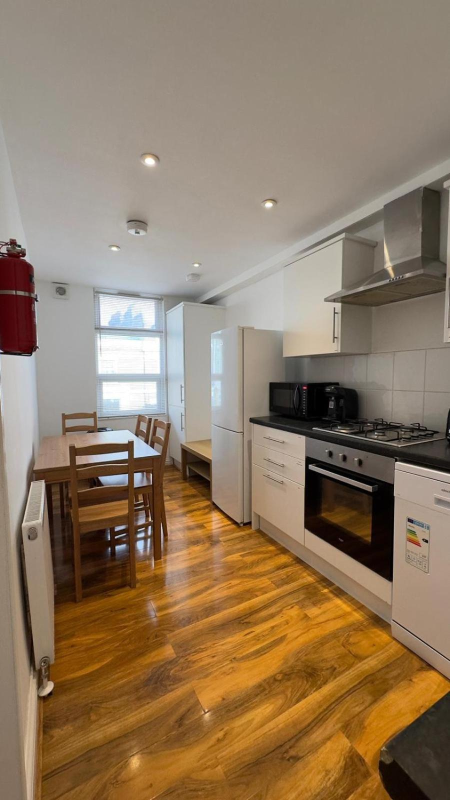 Affittacamere Kensington Guest 98 Londra