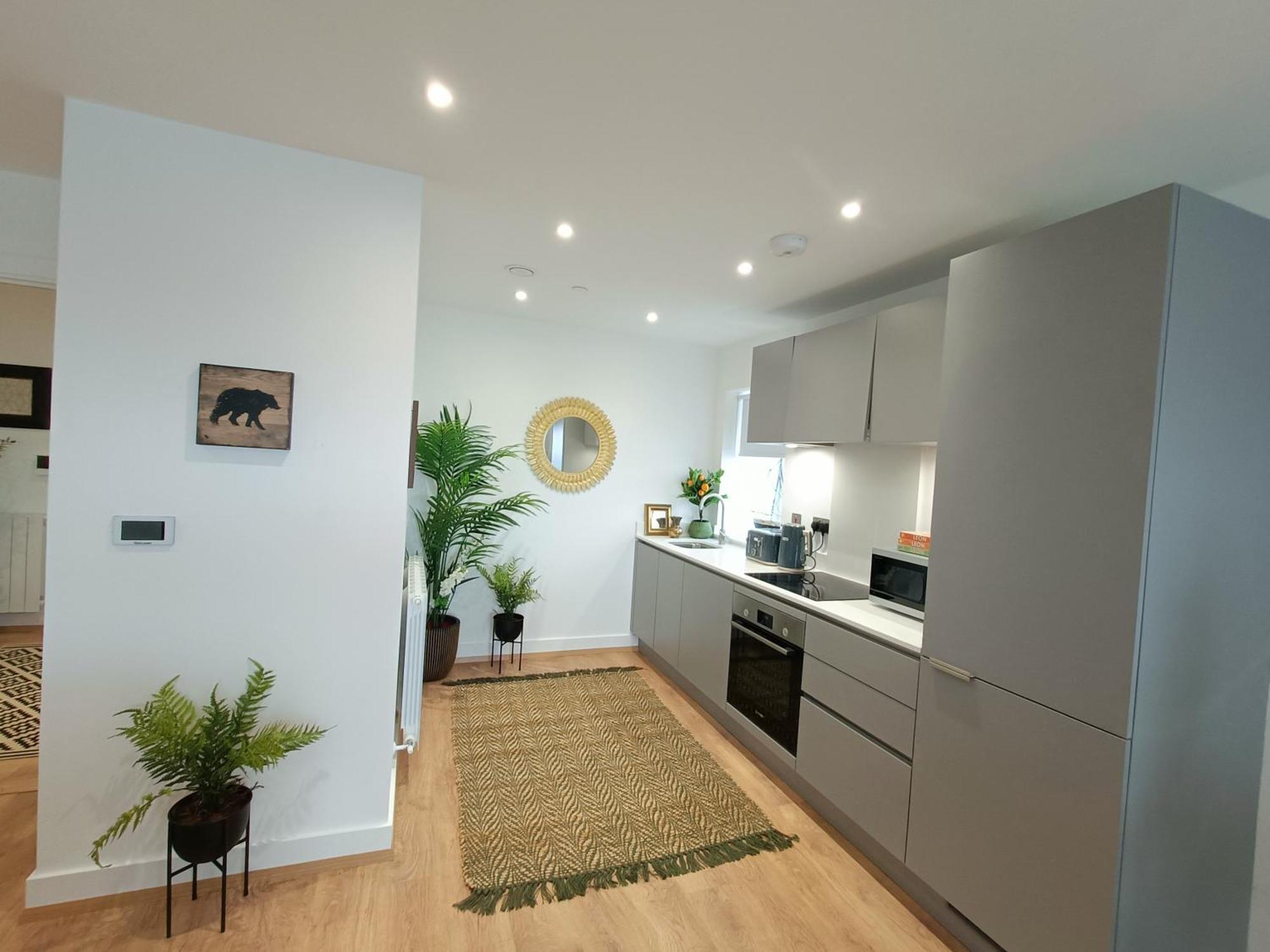 Snuggle - Riverside - Views Over Looking River Thames, Close To O2 Arena, Excel, Airport, Thames Clipper- River Boat Service, Woolwich Ferry, Onsite Parking, Twin Option Available Lägenhet