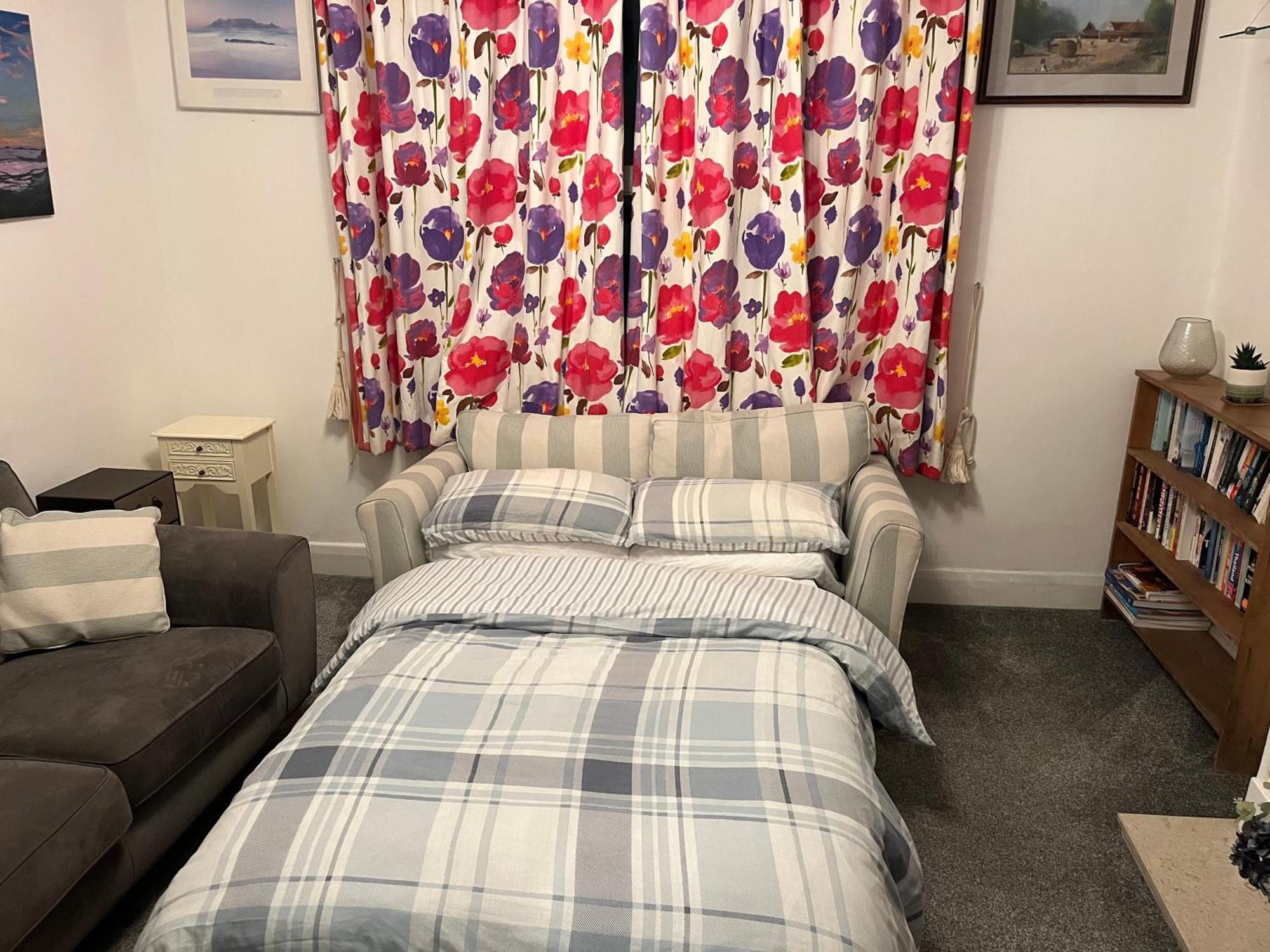 Lovely 1 Bedroom Flat In Quiet Wimbledon Lejlighed London