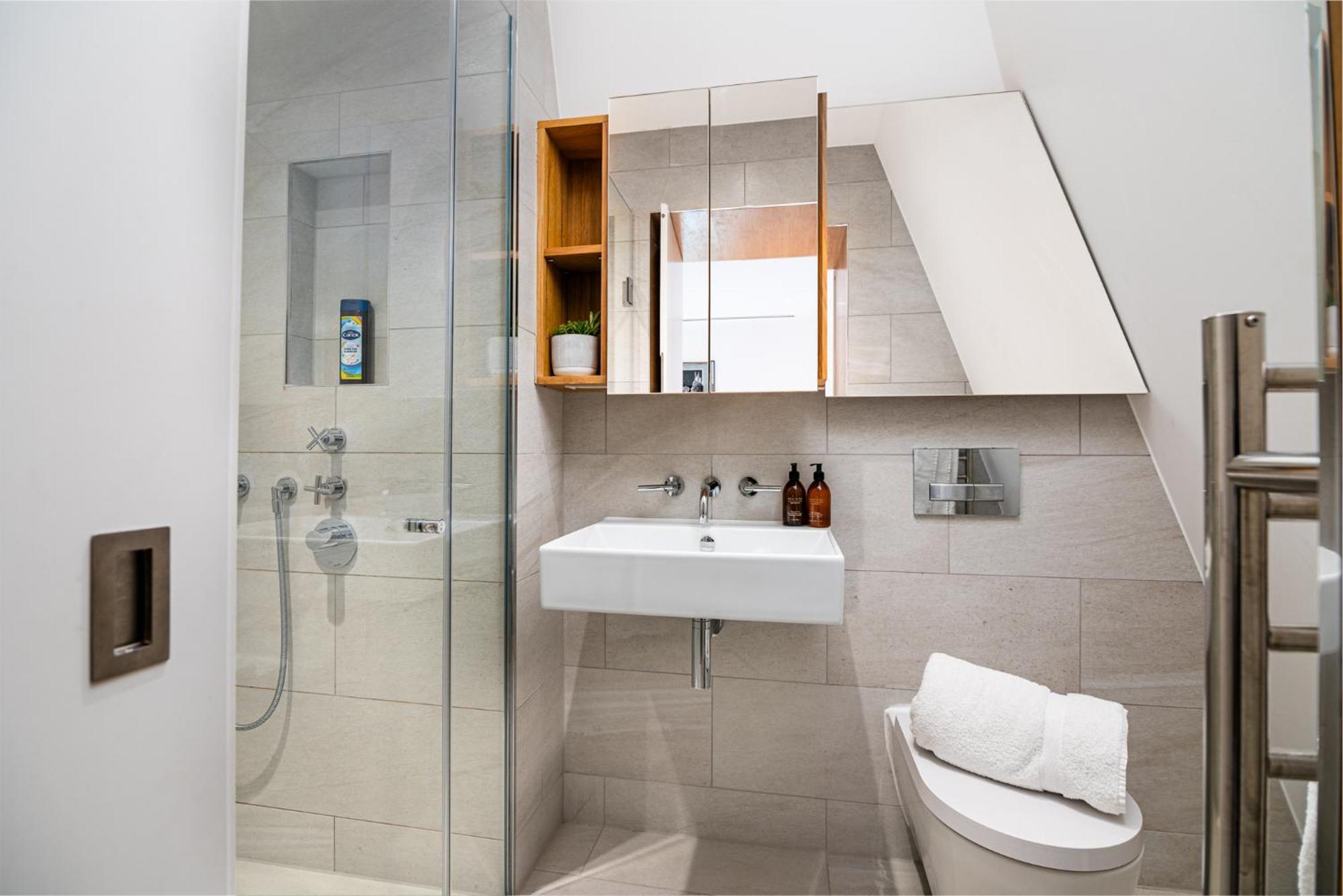 Spectacular 2-bedroom Penthouse In Marble Arch 75 Apartment London