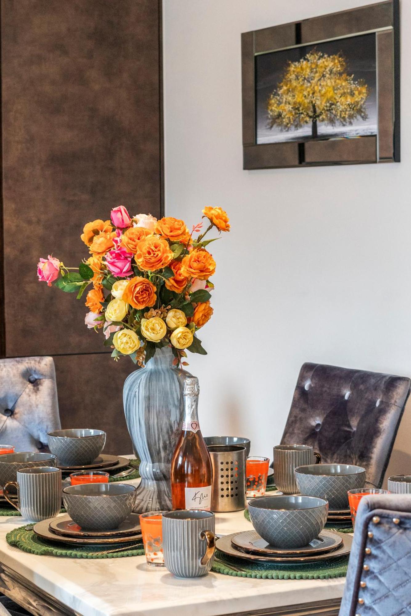 Spectacular 2-bedroom Penthouse In Marble Arch 75 Lägenhet *