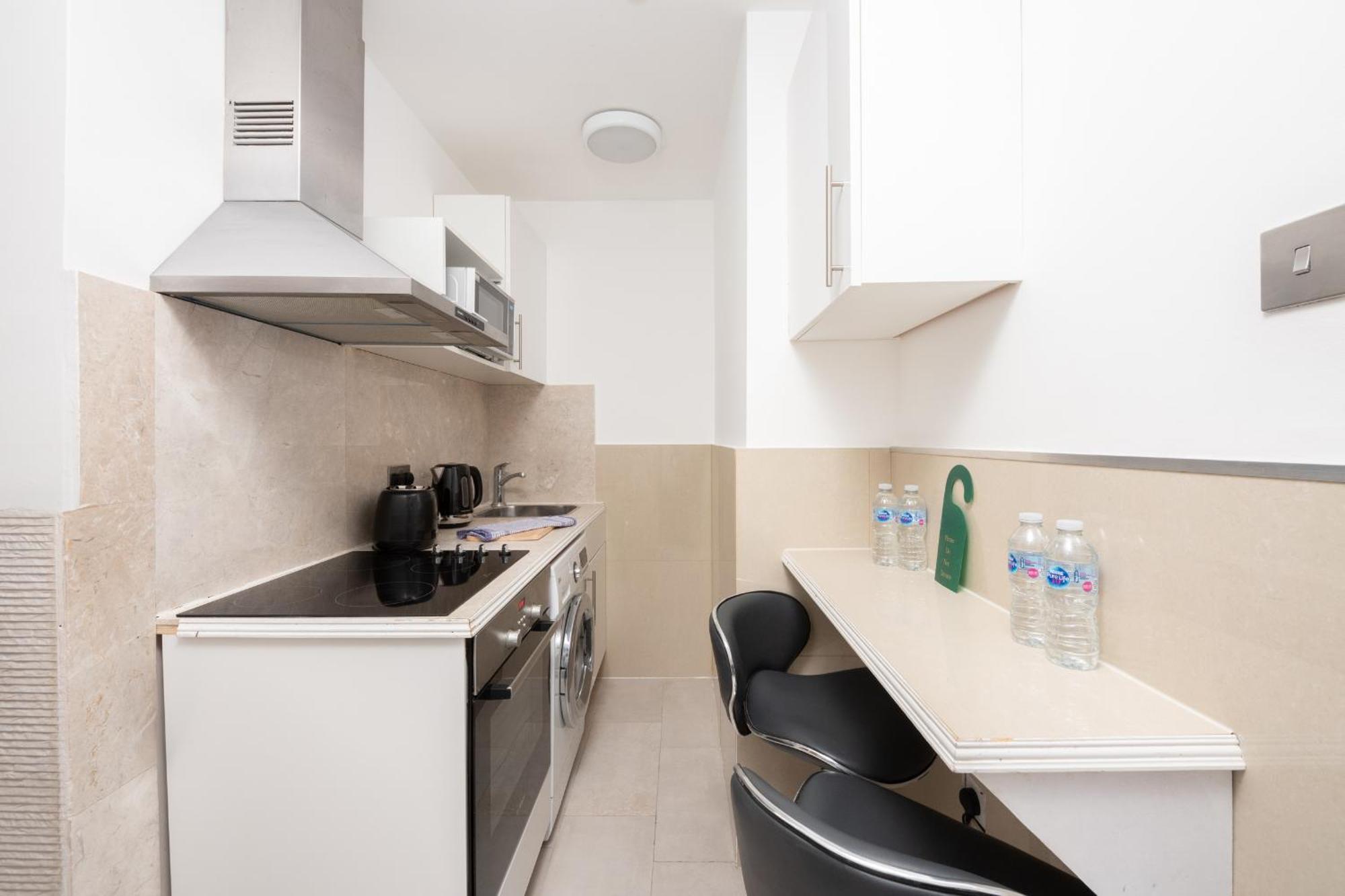 Argyle 3* London