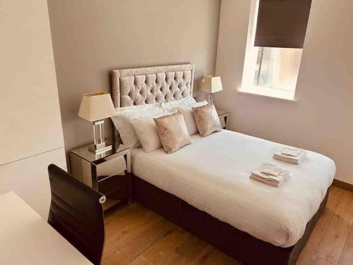 3 Bed 2 Bath Penthouse Hoxton Square With Terrace Leilighet *