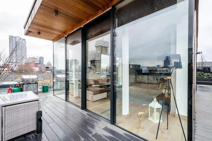 Leilighet 3 Bed 2 Bath Penthouse Hoxton Square With Terrace London