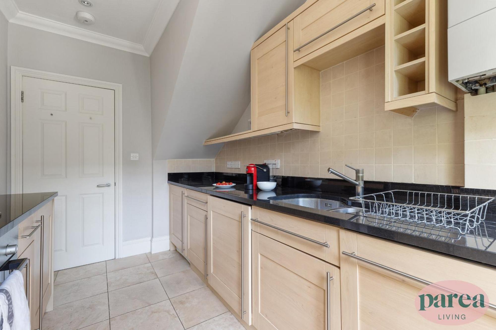 Appartamento Parea Living - Notting Hill, Stylish 1-bedroom Flat, Private Gardens, Remote Working Londra
