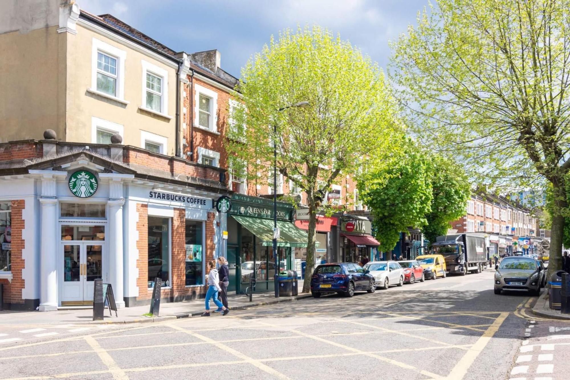 Peaceful 2-bedroom Flat Near Queens Park Station Appartamento *