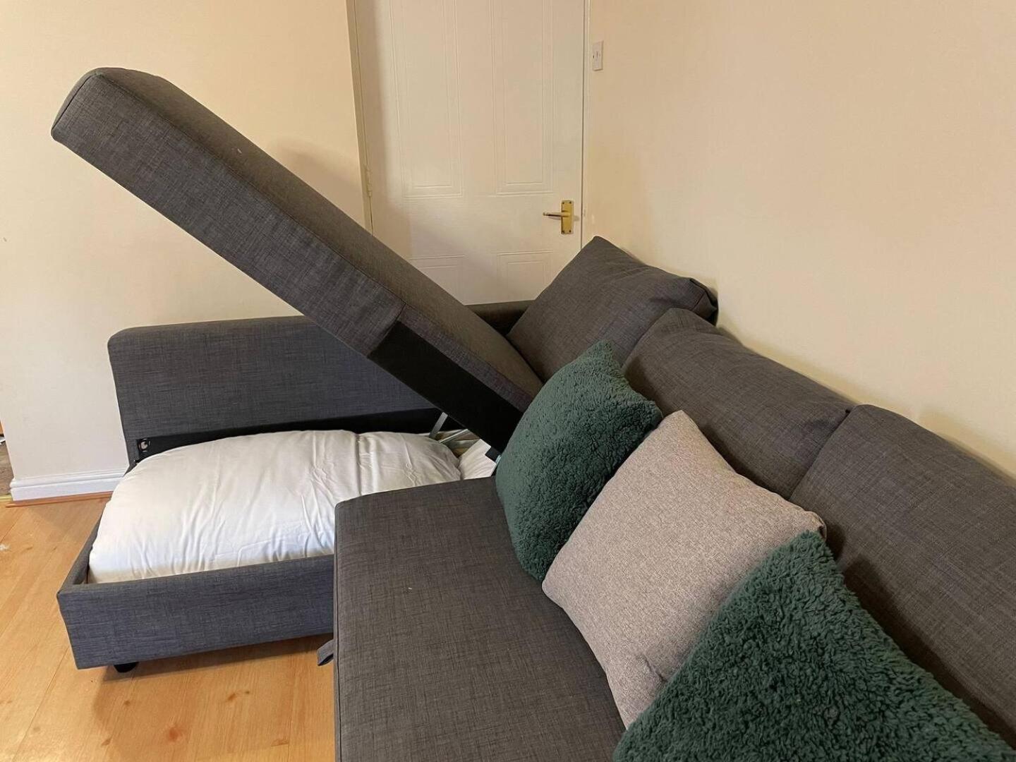 4min Walk Uni Of East 1br Apartment *