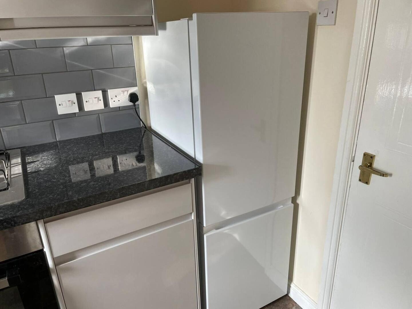 4min Walk Uni Of East 1br Apartment London