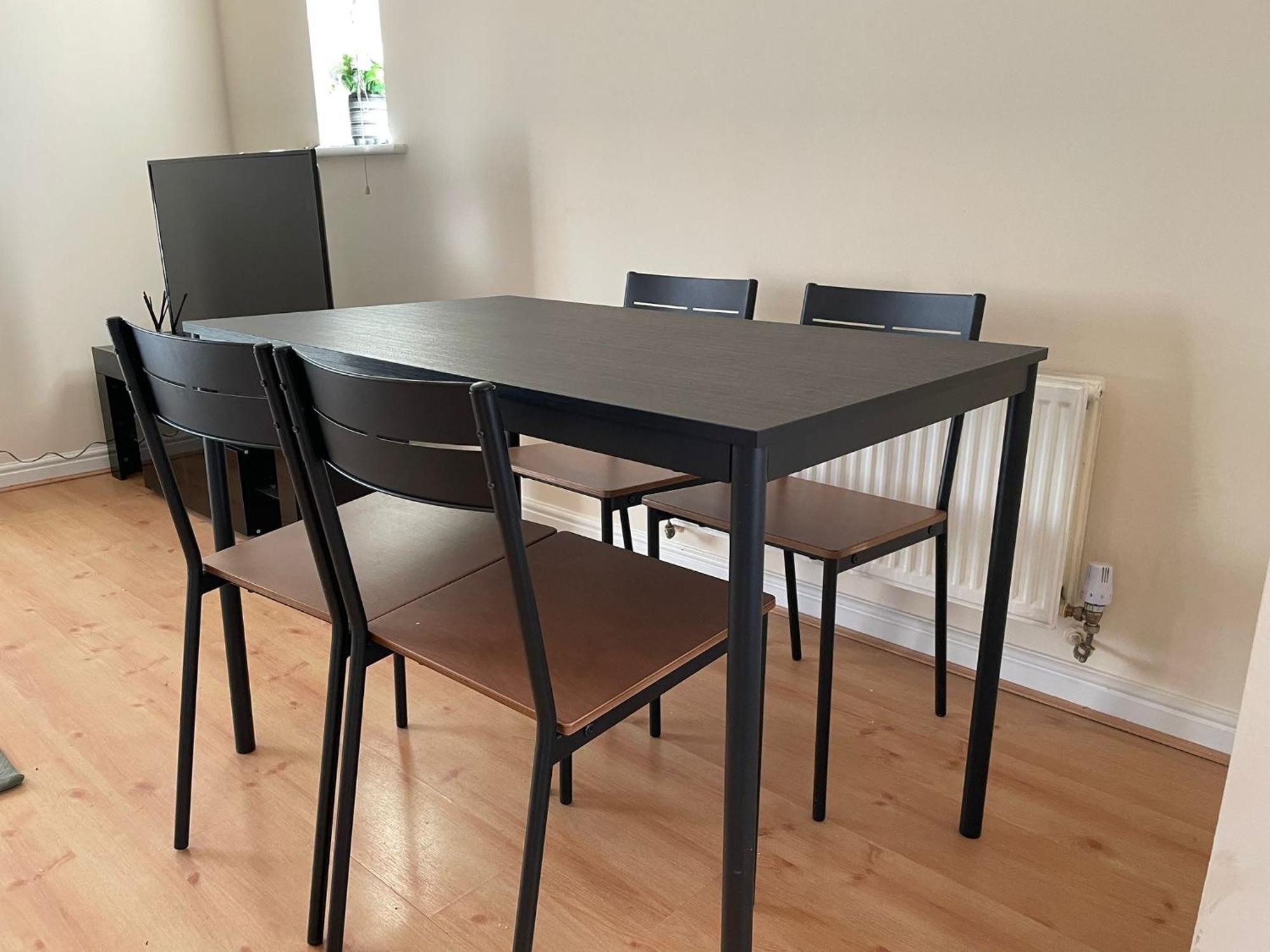 4min Walk Uni Of East 1br Apartment London
