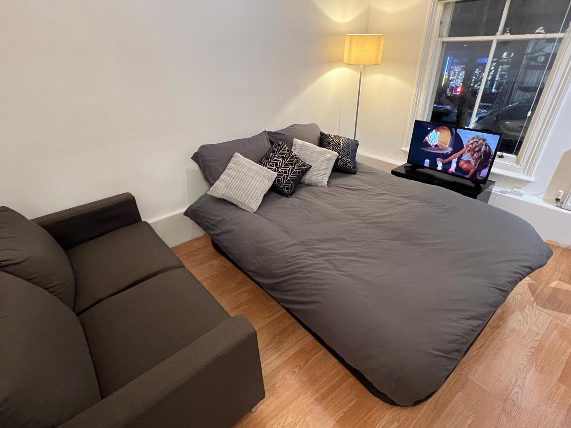 The Beating Heart Of Marylebone Apartment *