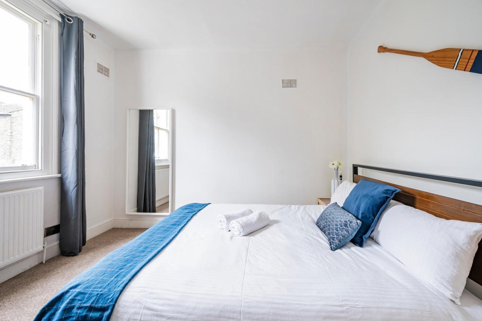 Beautiful Garden Flat Near Chelsea *