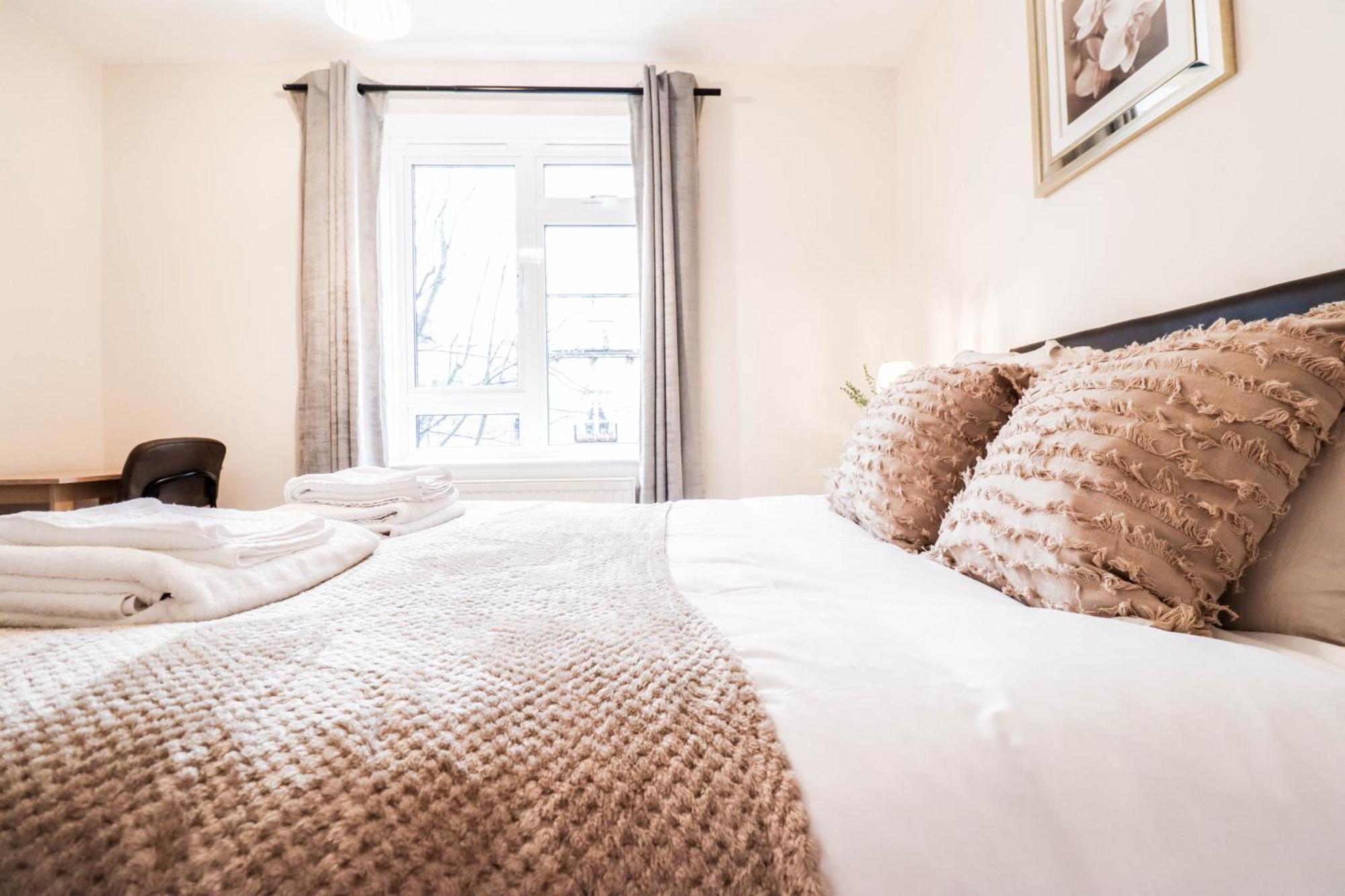 Bright And Well-kept 2 Bed Flat! Russell Square Appartement *