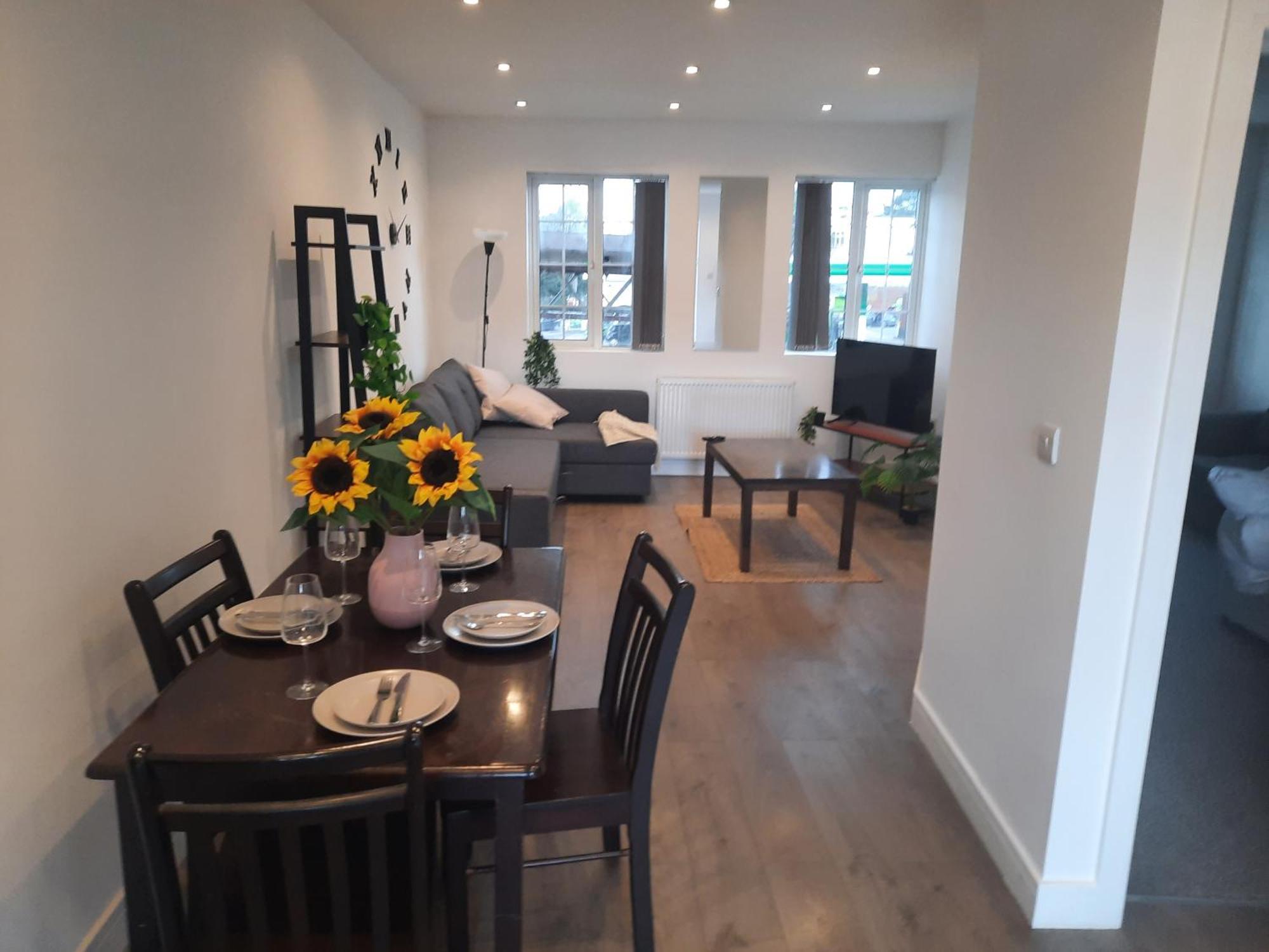 Acton Town Luxe - Spacious Modern Near Westfield & Nature, Pets Welcome! Lägenhet *
