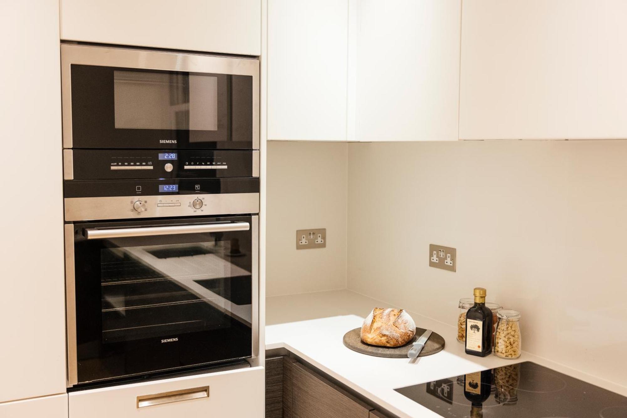 Elm Park - 2 Bed Chelsea Lejlighed *
