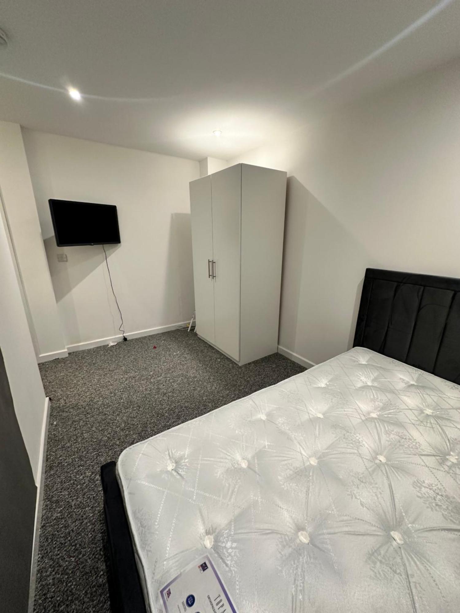 4 Bedroom House Upper Tulse Hill, London, Sw2 2rp *