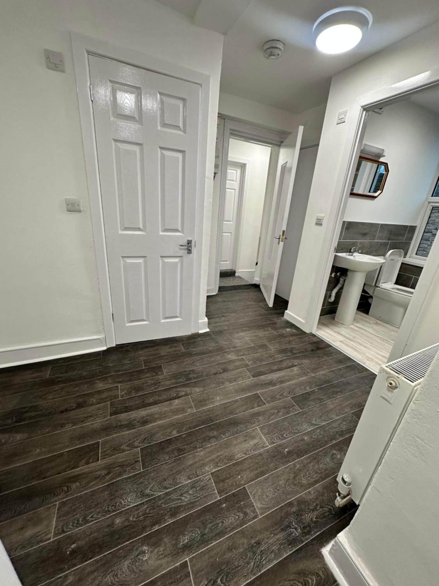 4 Bedroom House Upper Tulse Hill, London, Sw2 2rp Apartment London