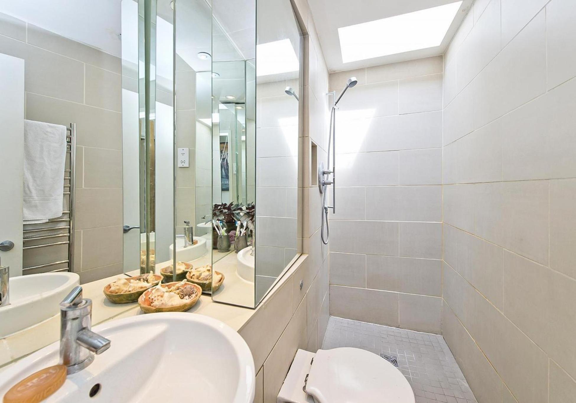 Beautiful Mews House - Notting Hill