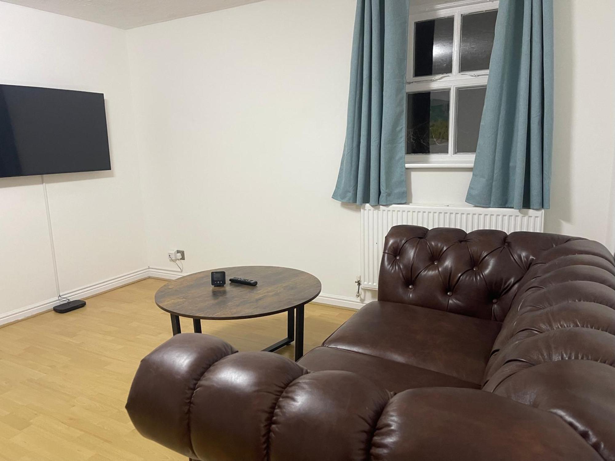 2bed Cozy Spacious - 15min To Canary Wharf O2 Excel Londra