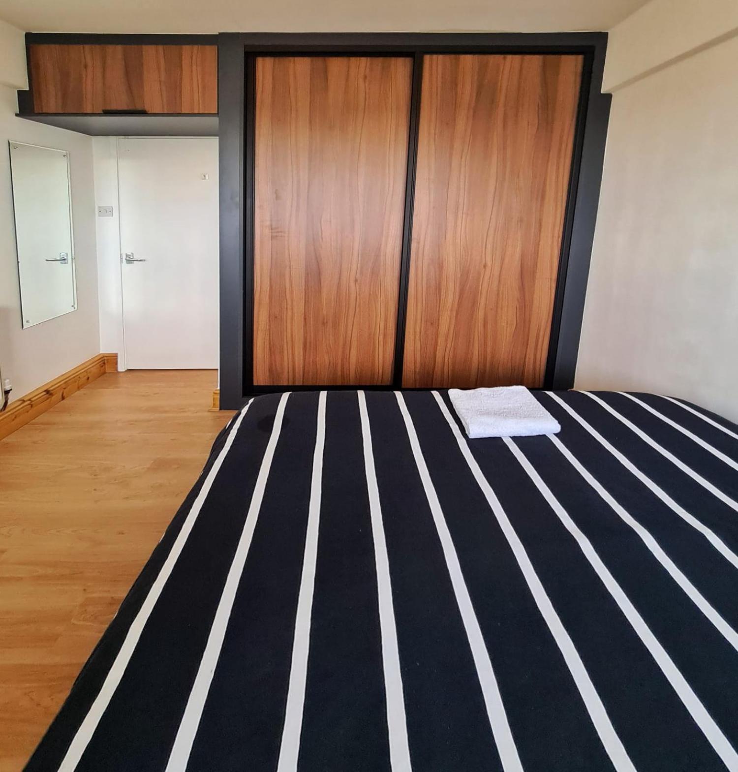 Lovely 2 Bedroom Flat In Fulham Apartment *