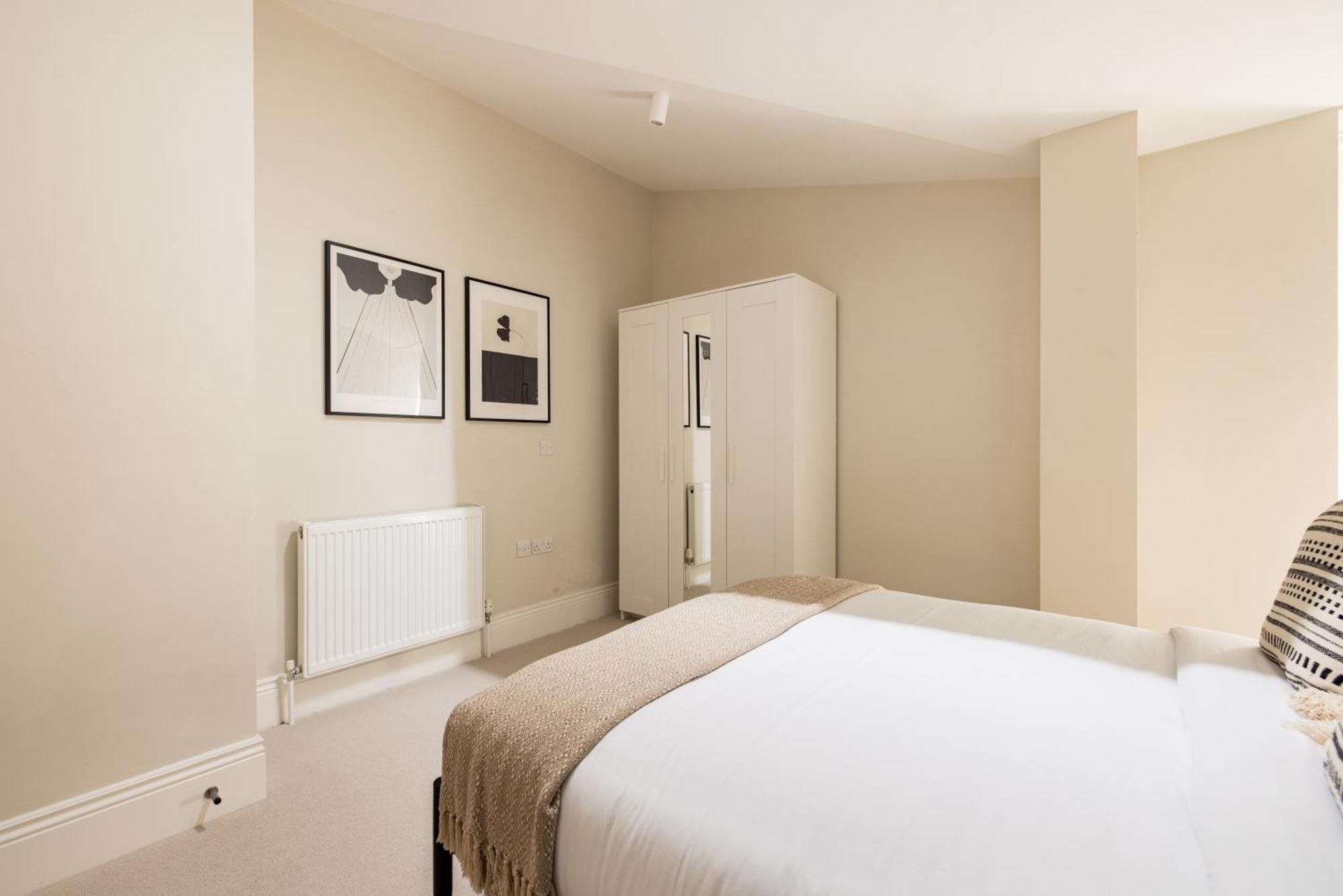 The Tooting Hideout - Dazzling 3bdr Flat With Balcony Appartamento *
