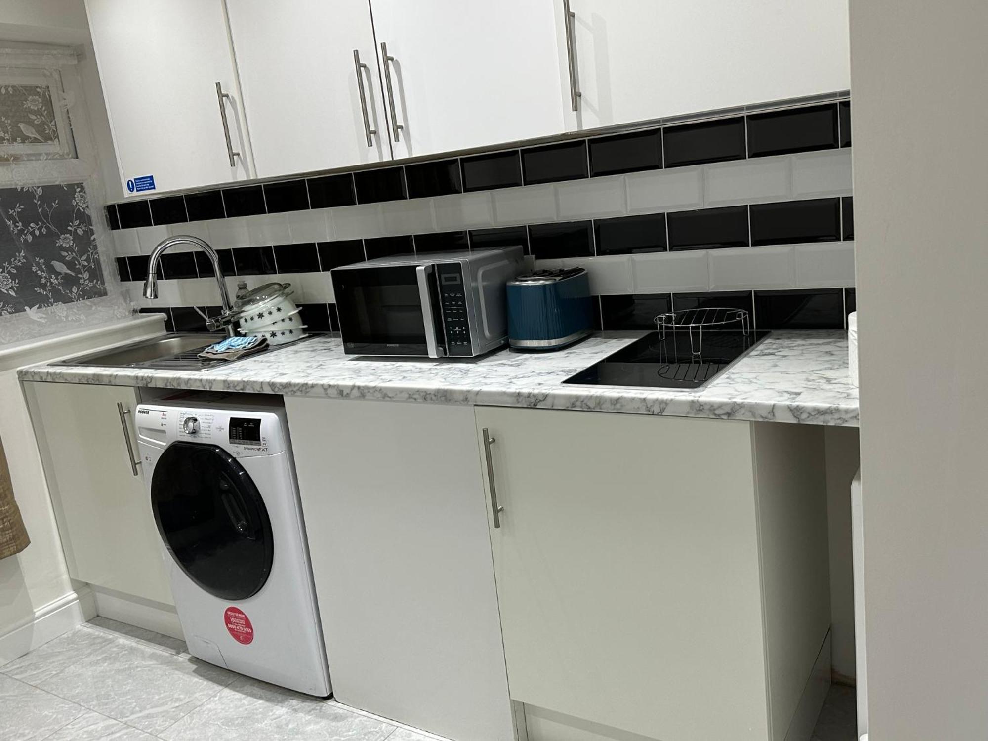 Guest house Smart Cosy/small Double In Oakridge Road Bromley