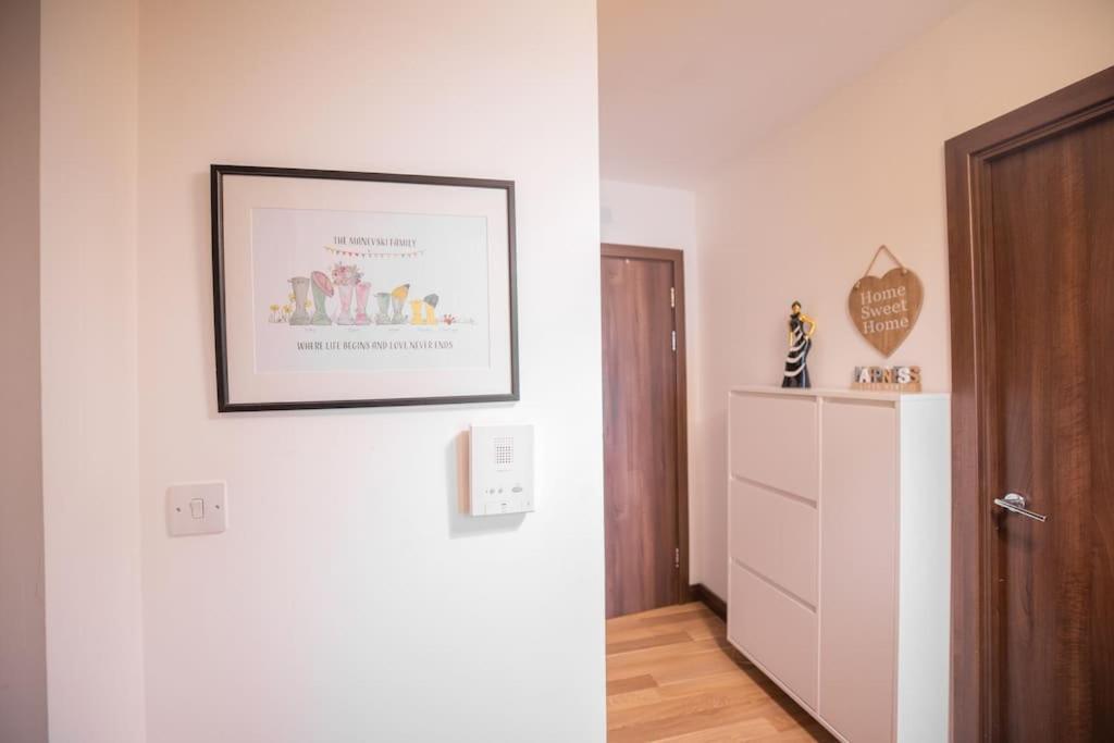 Lejlighed Lovely 2 Bedroom Overlooking River Thames