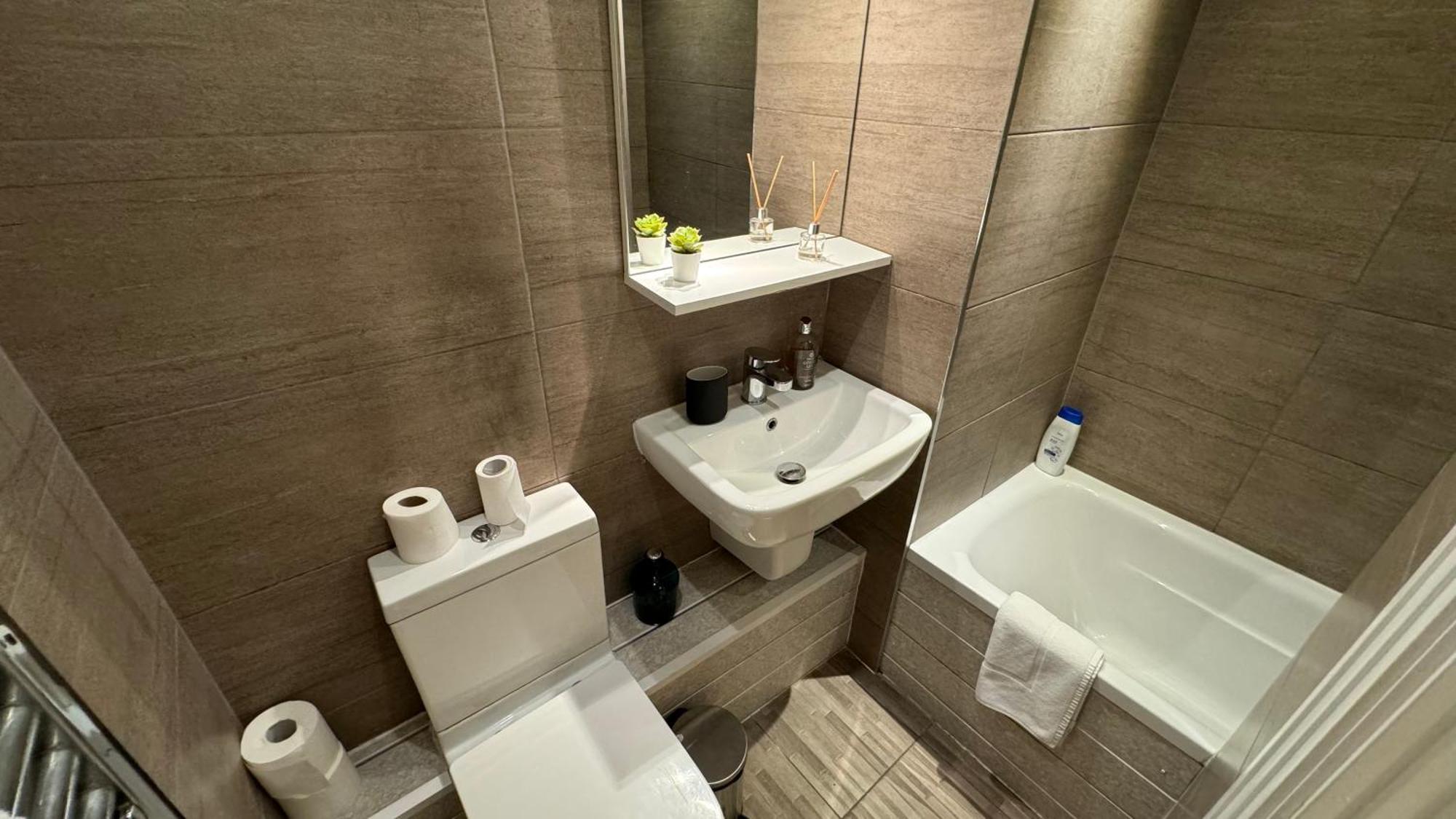 Leilighet Modern Flat 5 Min From Wembley Stadium 30 Min From London