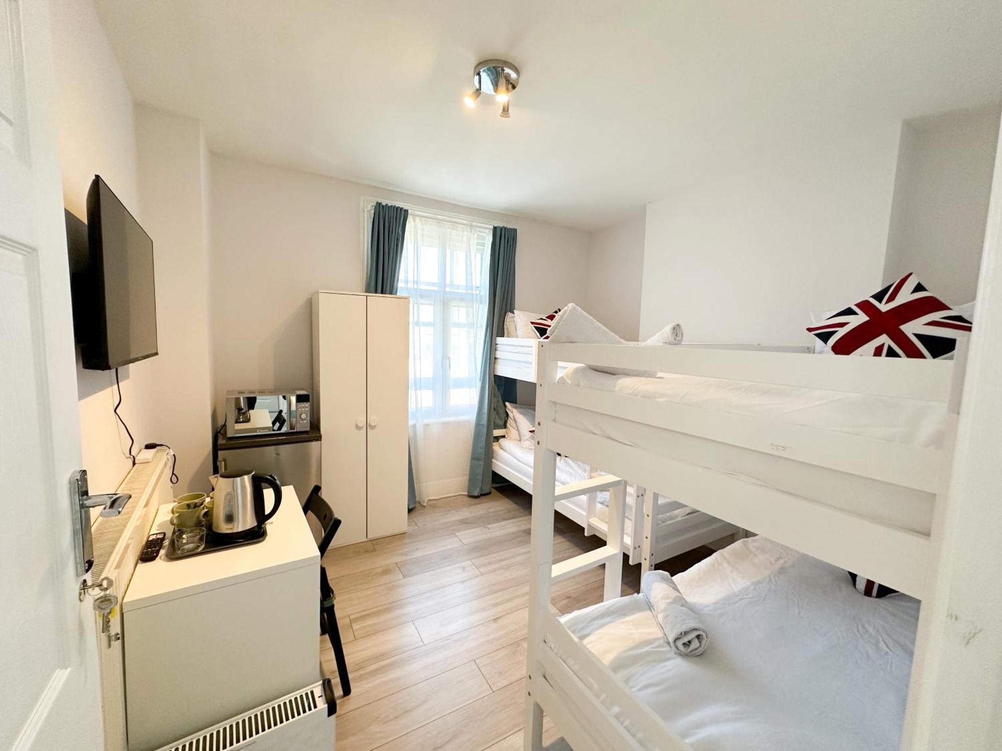 493 Guest house London