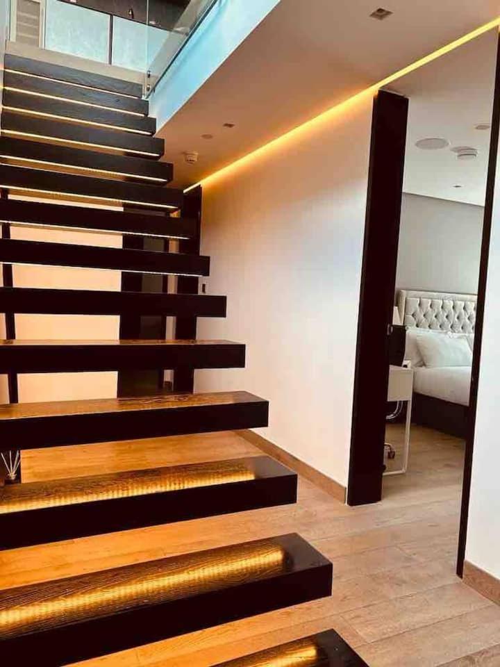 Leilighet 3 Bed 2 Bath Penthouse Hoxton Square With Terrace