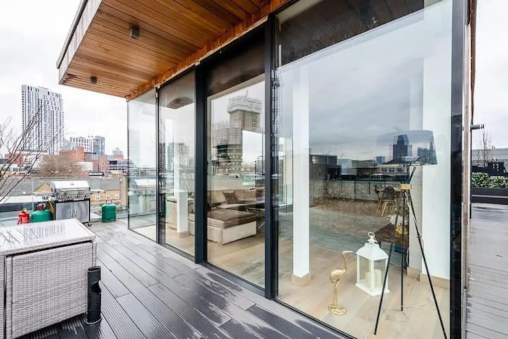 3 Bed 2 Bath Penthouse Hoxton Square With Terrace * London