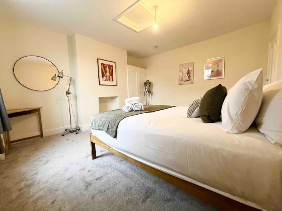 Lägenhet 4 Bed Apartment- Archway Station